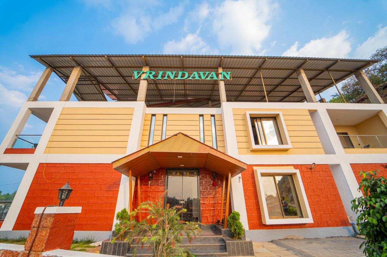 Vrindavan Resort 马哈巴莱斯赫瓦尔 外观 照片